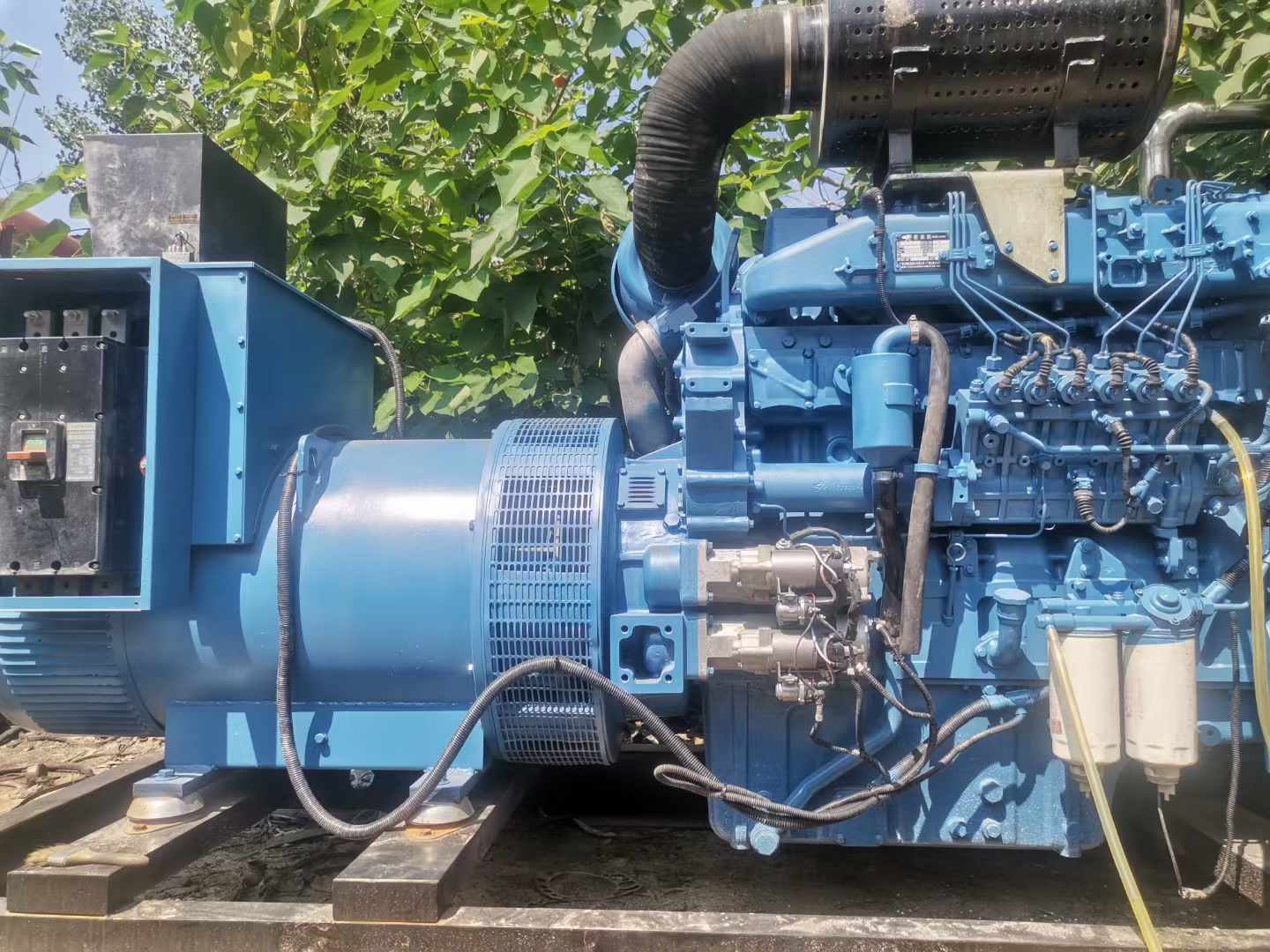 容县详细说明降低 800kW 柴油发电机输出电流波动的方法