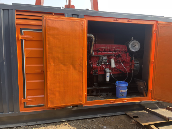 容县哪些因素会影响 200KW 柴油发电机的燃油消耗率？