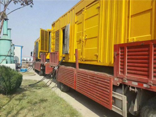容县计算 200KW 柴油发电机油耗时，需要考虑哪些因素？